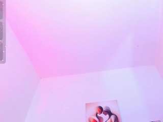 samanta-pink