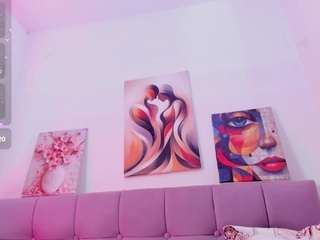 samanta-pink