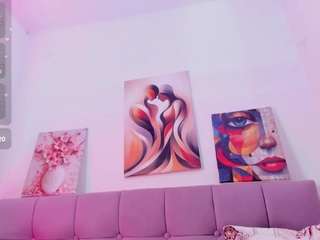 samanta-pink