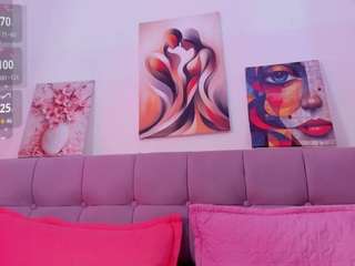 samanta-pink