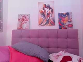 samanta-pink