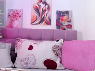Samanta-pink