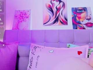 samanta-pink