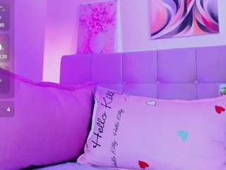 samanta-pink