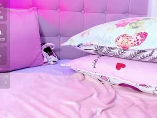 samanta-pink