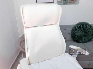 shantall-wills webcam