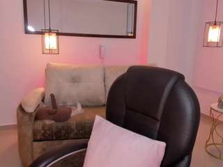 shantall-wills Toys live webcam