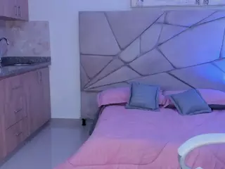 Shantall-wills's Live Sex Cam Show