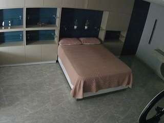 voyeurcam-casa-salsa-versus-room