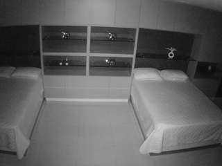 voyeurcam-casa-salsa-versus-room