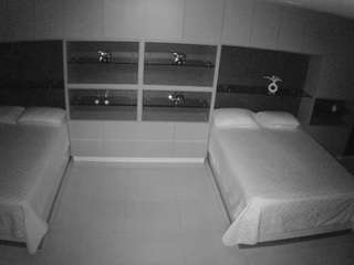  voyeurcam-casa-salsa-versus-room chat room