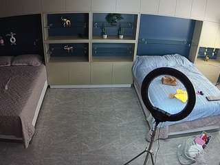 voyeurcam-casa-salsa-versus-room