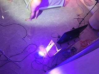 voyeurcam-casa-salsa-versus-room camsoda