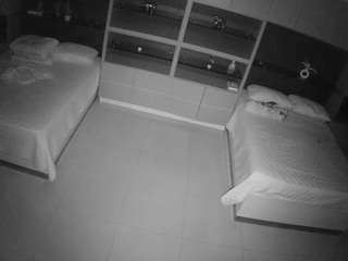 voyeurcam-casa-salsa-versus-room Live Webcam on CamSoda