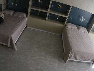 voyeurcam-casa-salsa-versus-room