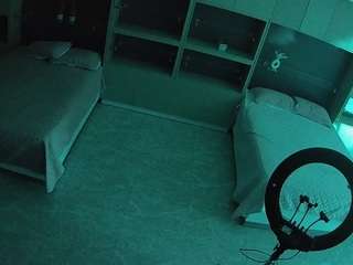 voyeurcam-casa-salsa-versus-room webcam model