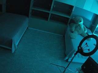 voyeurcam-casa-salsa-versus-room