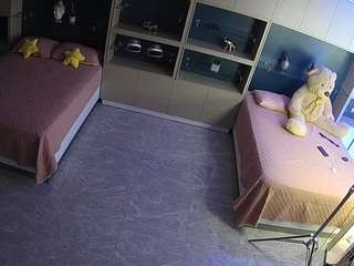 voyeurcam-casa-salsa-versus-room