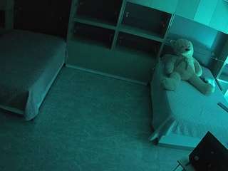 voyeurcam-casa-salsa-versus-room