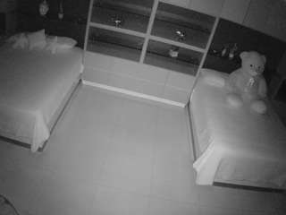 voyeurcam-casa-salsa-versus-room webcam