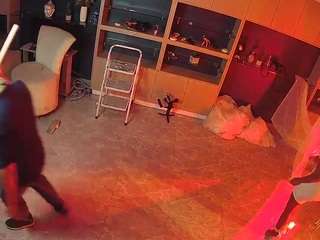 voyeurcam-casa-salsa-versus-room live cam profile