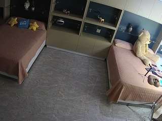 voyeurcam-casa-salsa-versus-room