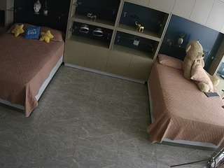 voyeurcam-casa-salsa-versus-room