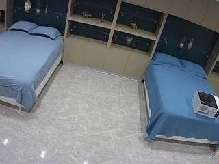 voyeurcam-casa-salsa-versus-room