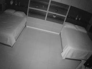 voyeurcam-casa-salsa-versus-room