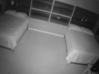 voyeurcam-casa-salsa-versus-room