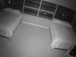 voyeurcam-casa-salsa-versus-room webcam model