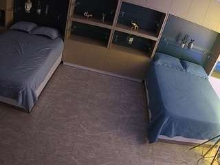 voyeurcam-casa-salsa-versus-room