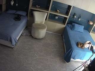 voyeurcam-casa-salsa-versus-room