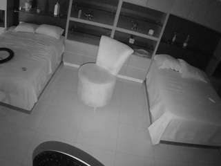 voyeurcam-casa-salsa-versus-room