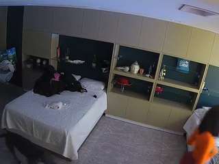 voyeurcam-casa-salsa-versus-room