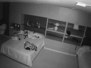 voyeurcam-casa-salsa-versus-room live webcam show