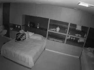 voyeurcam-casa-salsa-versus-room