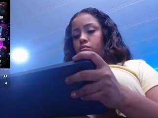 cristal-horny19
