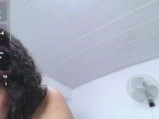 cristal-horny19 camsoda