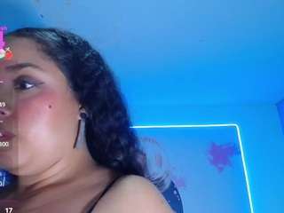 cristal-horny19