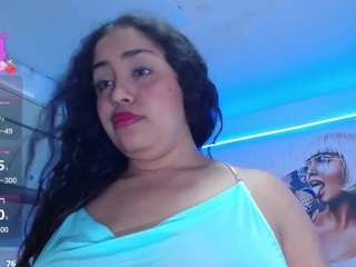 cristal-horny19