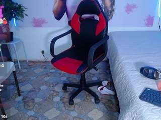 cristal-horny19 webcam