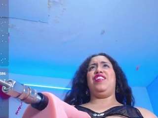 cristal-horny19 webcam