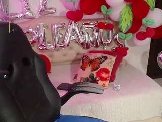 cristal-horny19 webcam