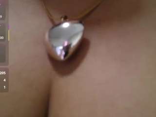 cristal-horny19