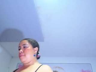 cristal-horny19