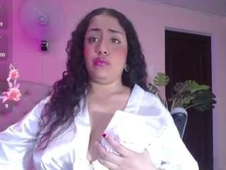 cristal-horny19
