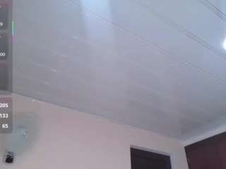 cristal-horny19