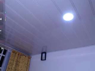 cristal-horny19 live webcam show