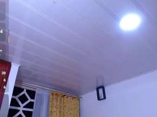 cristal-horny19